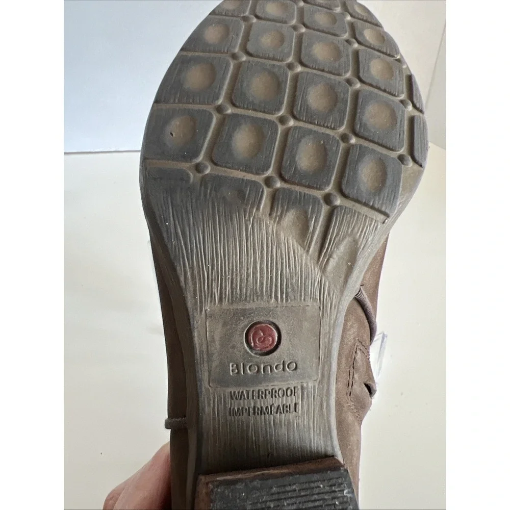 Blondo Waterproof Brown Nubuck Ankle Bootie Women's Size 7 Zip 2-inch‎ heel